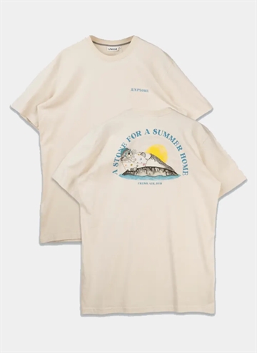 Lakor Vecation Stone Back T-Shirt